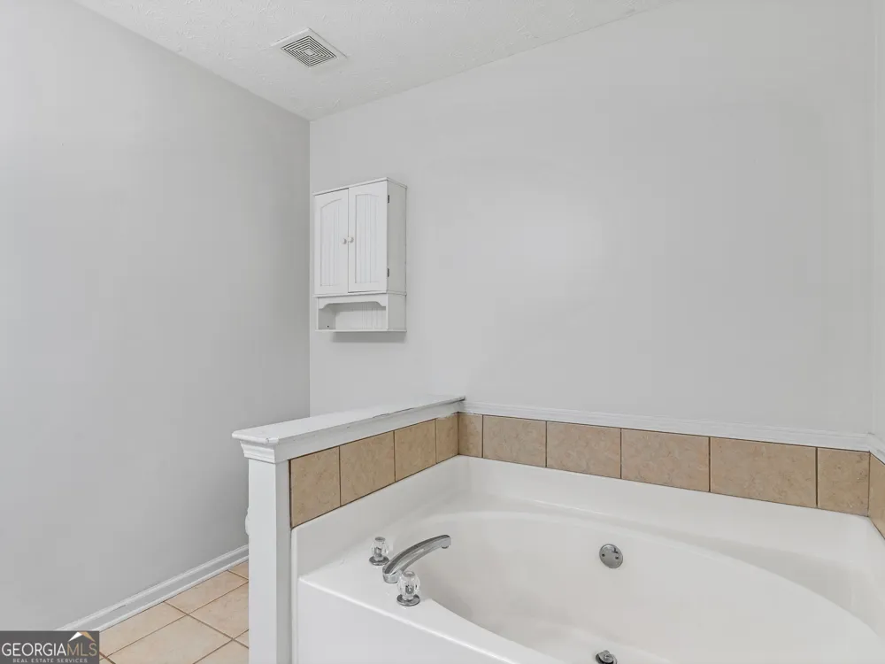 108 Greenleaf DR Hampton, GA 30228