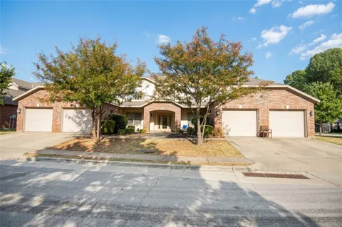 2624 Valencia Avenue ##1-#4