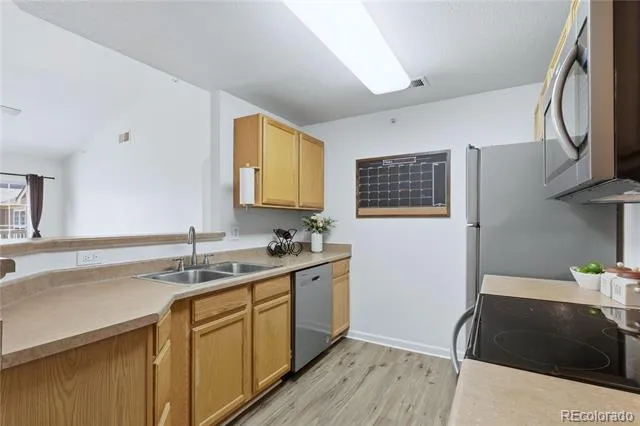 7440 S Blackhawk Street #14-305 Englewood, CO 80112