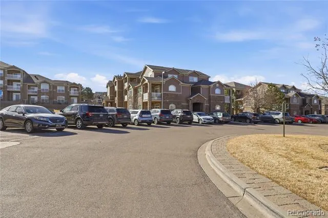 7440 S Blackhawk Street #14-305 Englewood, CO 80112