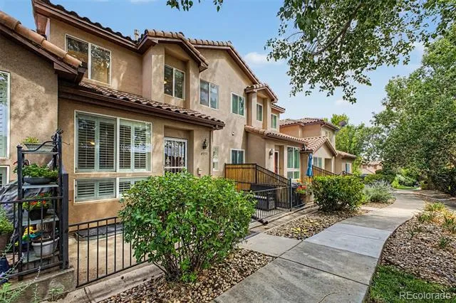 4553 S Auckland Court Aurora, CO 80015