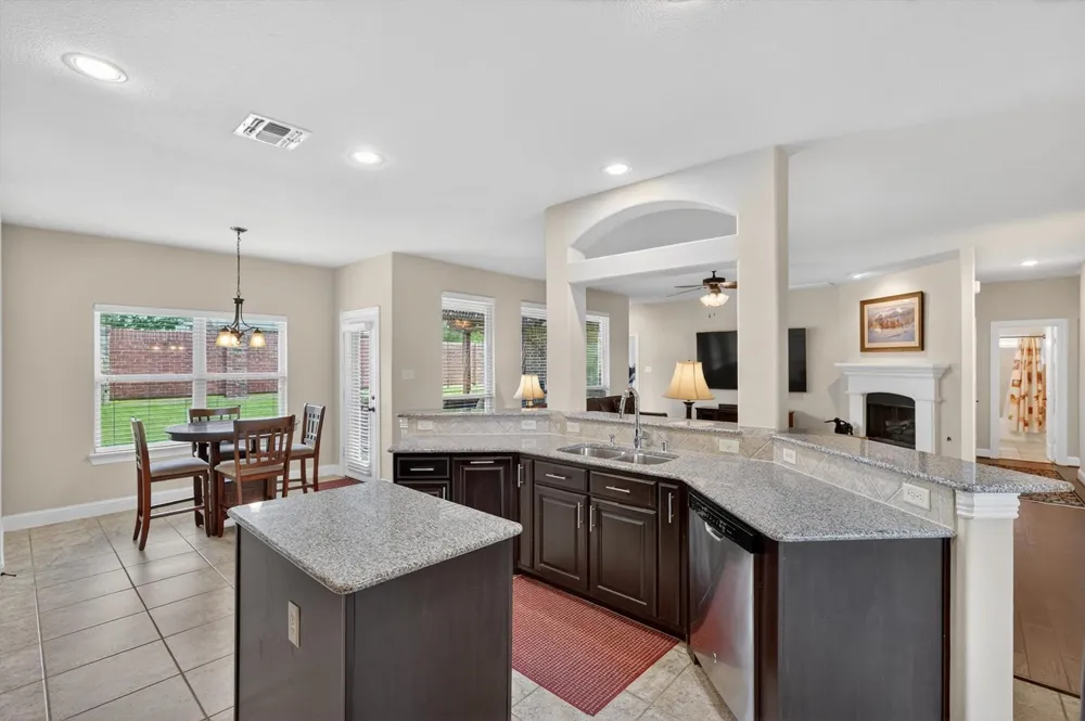 3515 Carlton Court Sachse, TX 75048