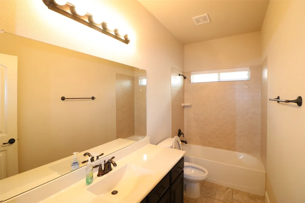 3515 Carlton Court Sachse, TX 75048