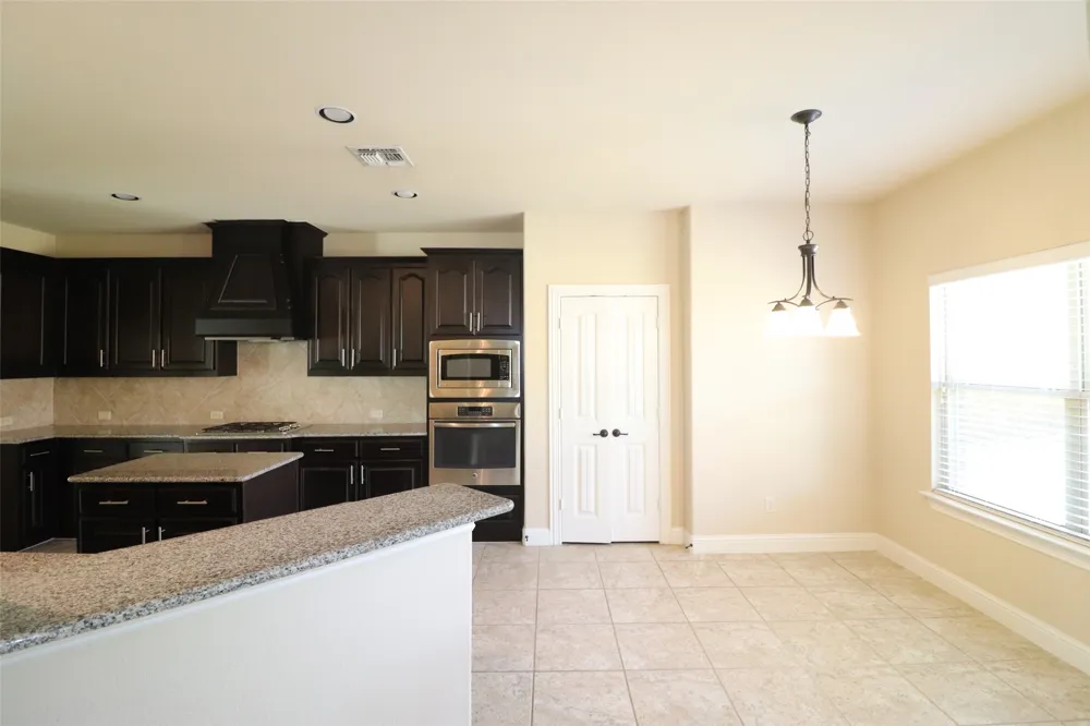 3515 Carlton Court Sachse, TX 75048