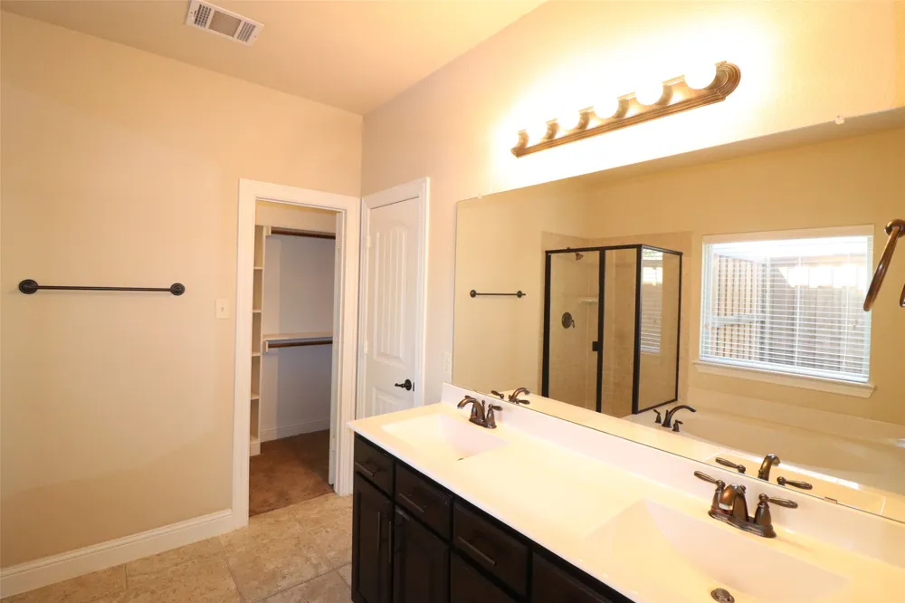 3515 Carlton Court Sachse, TX 75048