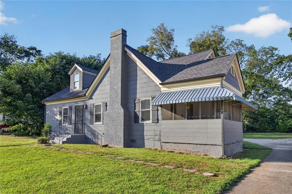 6866 Parkway Drive Lithonia, GA 30058
