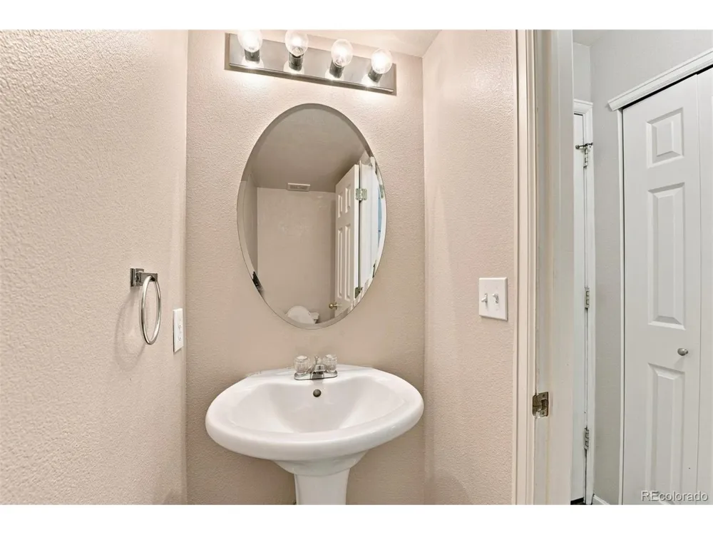 5016 Prairie Grass Lane Colorado Springs, CO 80922
