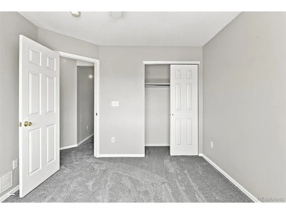 5016 Prairie Grass Lane Colorado Springs, CO 80922