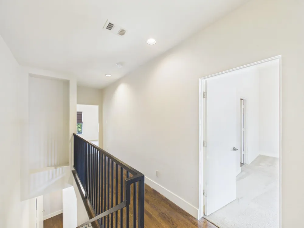 5425 Floyd Street Houston, TX 77007