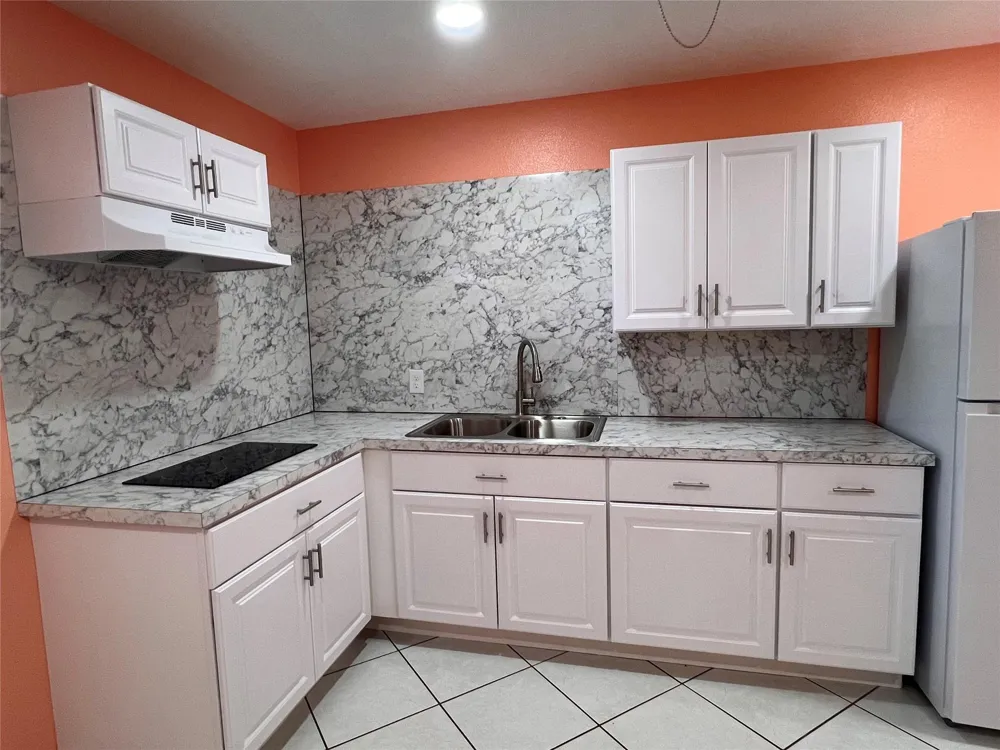 10519 Silver Oak Lane #A Houston, TX 77038