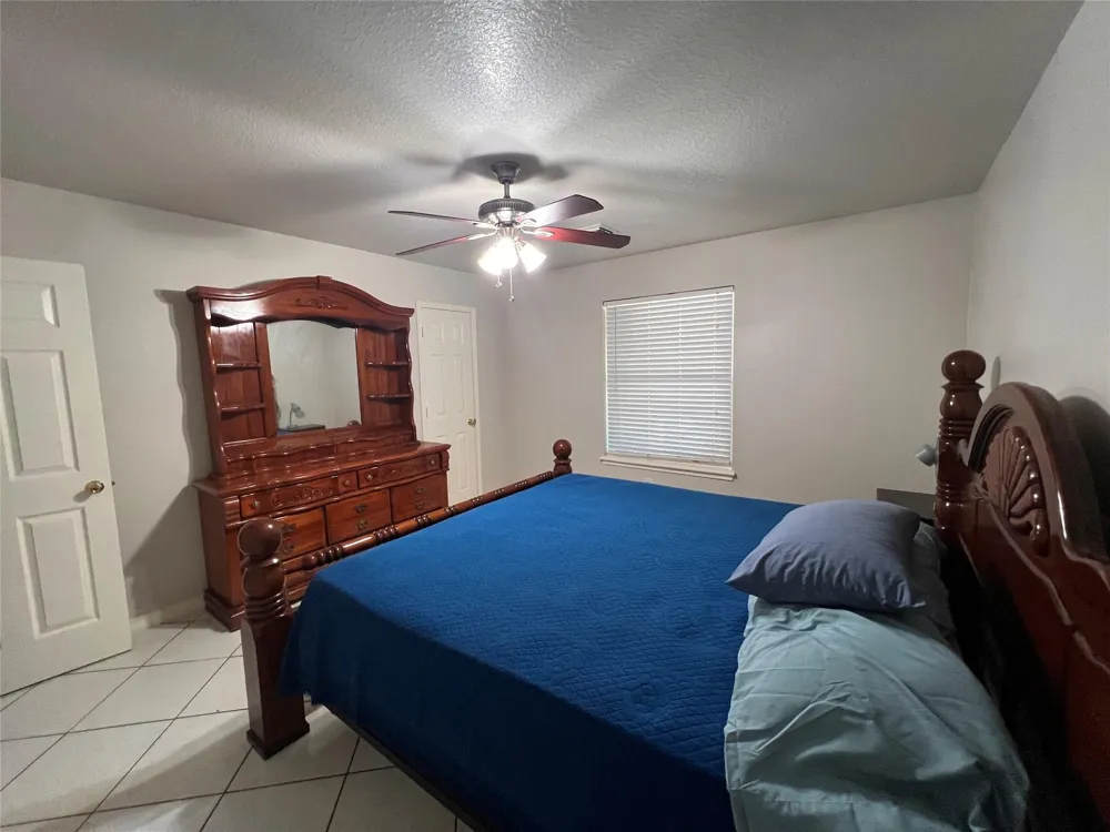 10519 Silver Oak Lane #A Houston, TX 77038