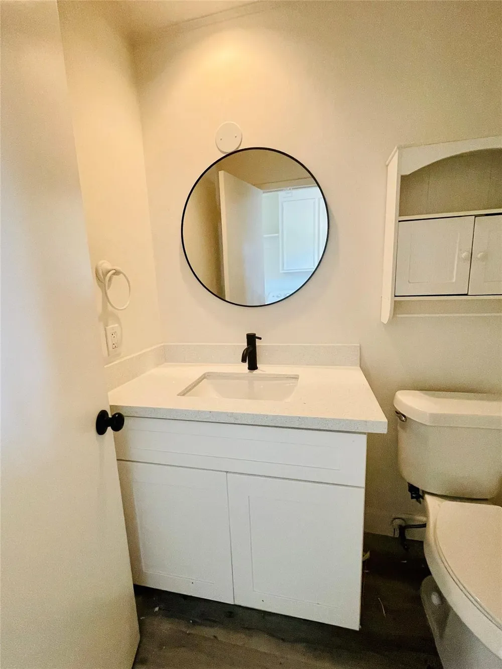 3014 Edgewood Drive Sugar Land, TX 77479