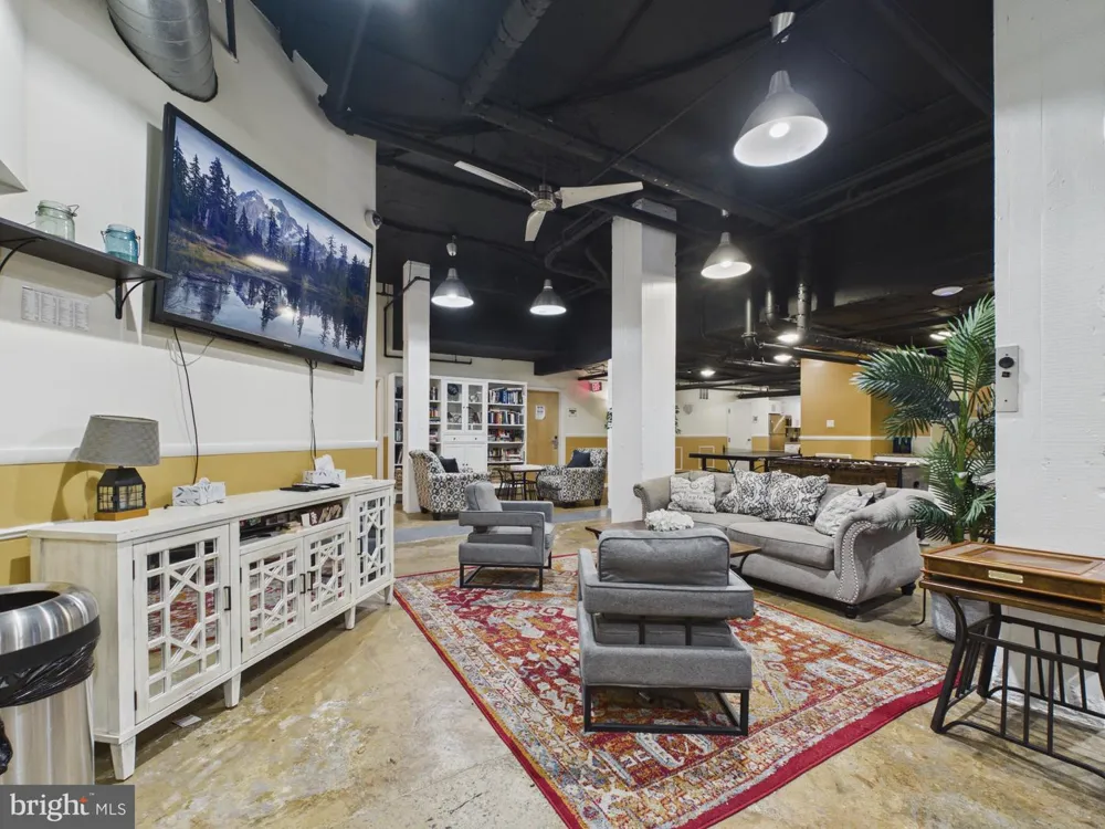 241 S 49TH #321 Philadelphia, PA 19139
