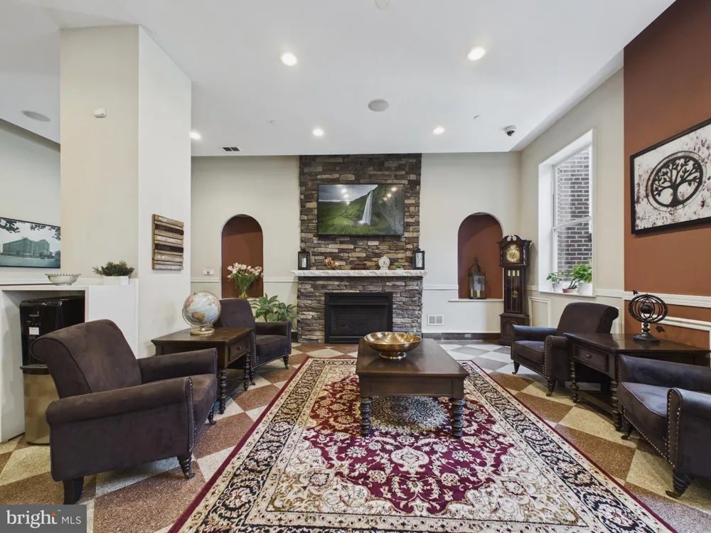 241 S 49TH #321 Philadelphia, PA 19139