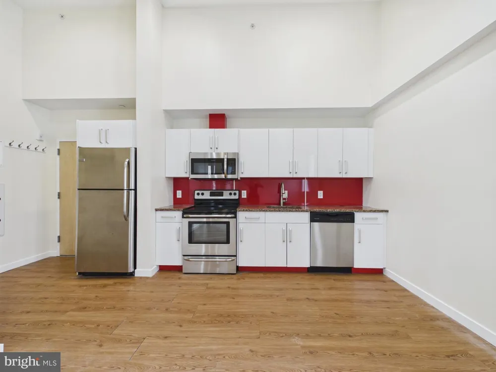241 S 49TH #321 Philadelphia, PA 19139