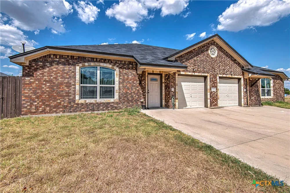 200 Sladecek Drive Killeen, TX 76542