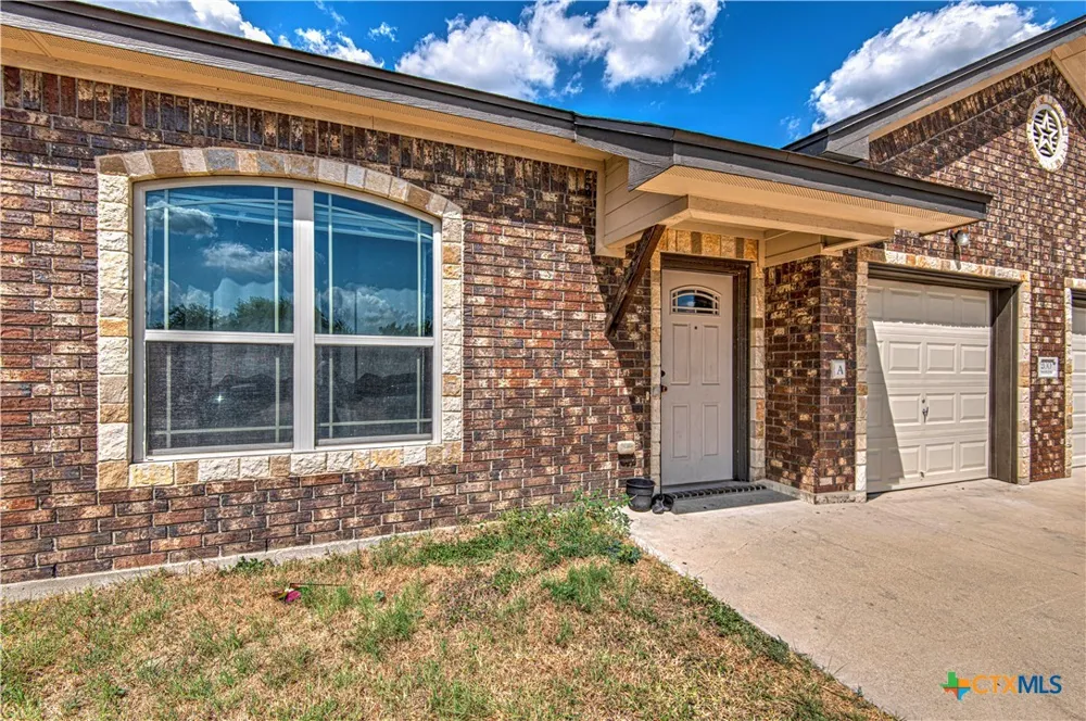 200 Sladecek Drive Killeen, TX 76542