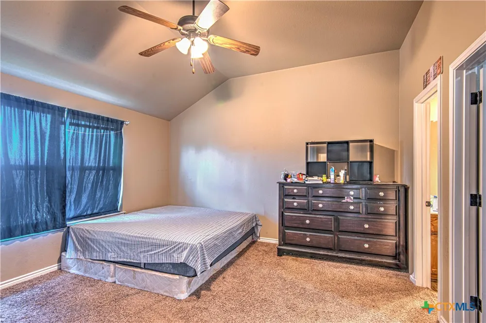 200 Sladecek Drive Killeen, TX 76542