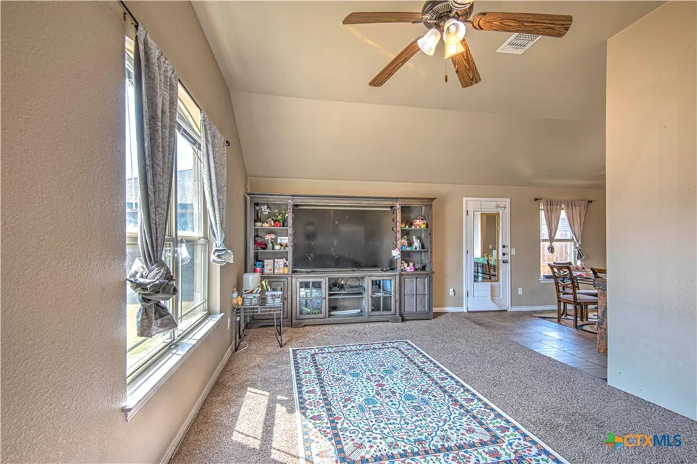 200 Sladecek Drive Killeen, TX 76542