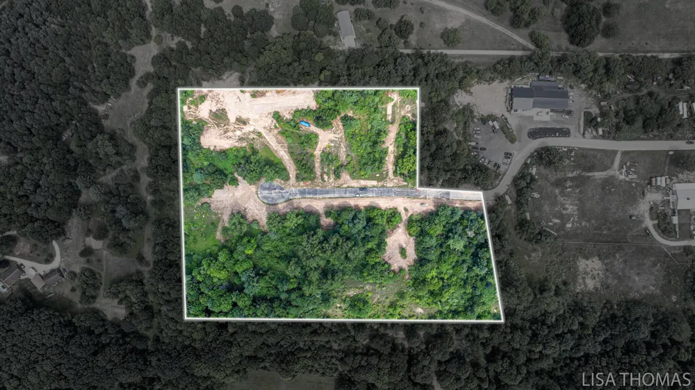 124 Toby Road NW Sparta, MI 49345