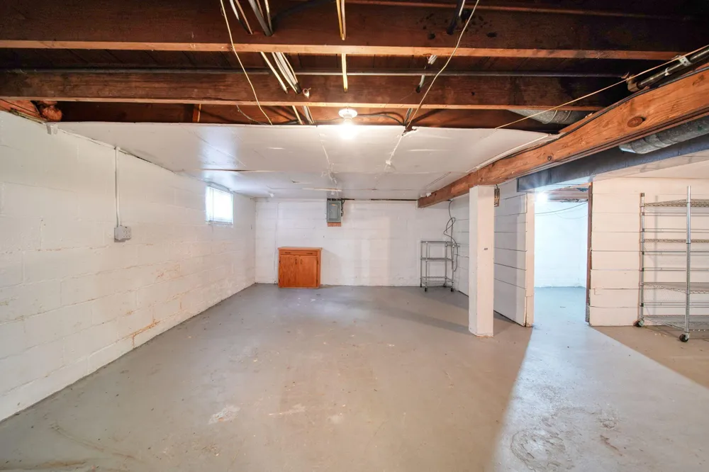 239 Cottage Street Spring Arbor, MI 49283