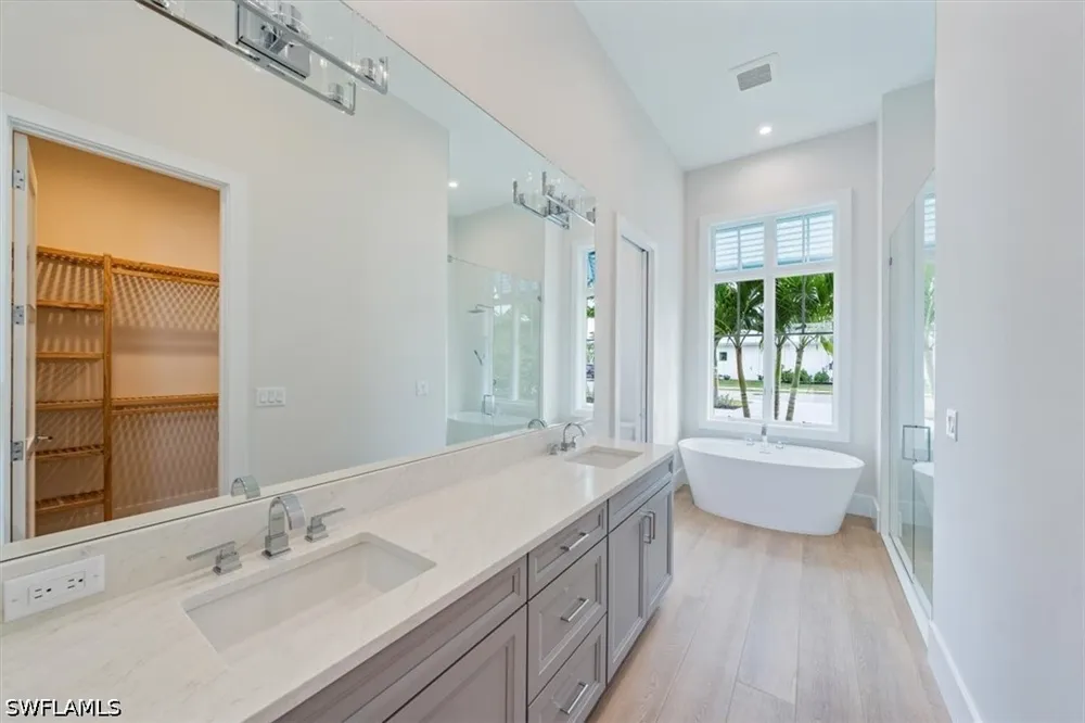 Seagrove Landing Way Estero, FL 34134