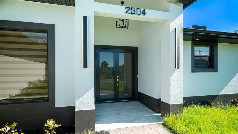 52nd Street SW Lehigh Acres, FL 33976