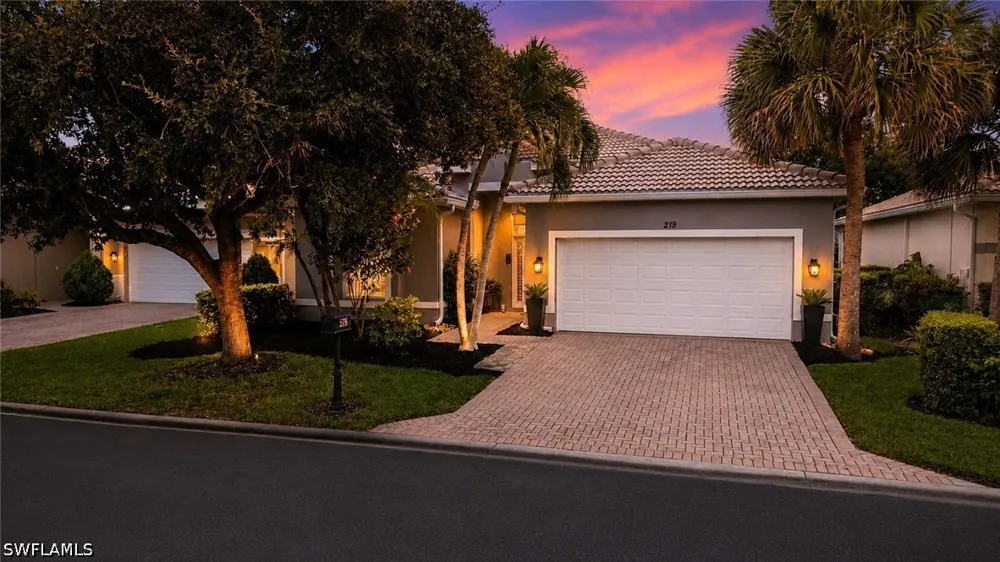 Glen Eagle Circle Naples, FL 34104