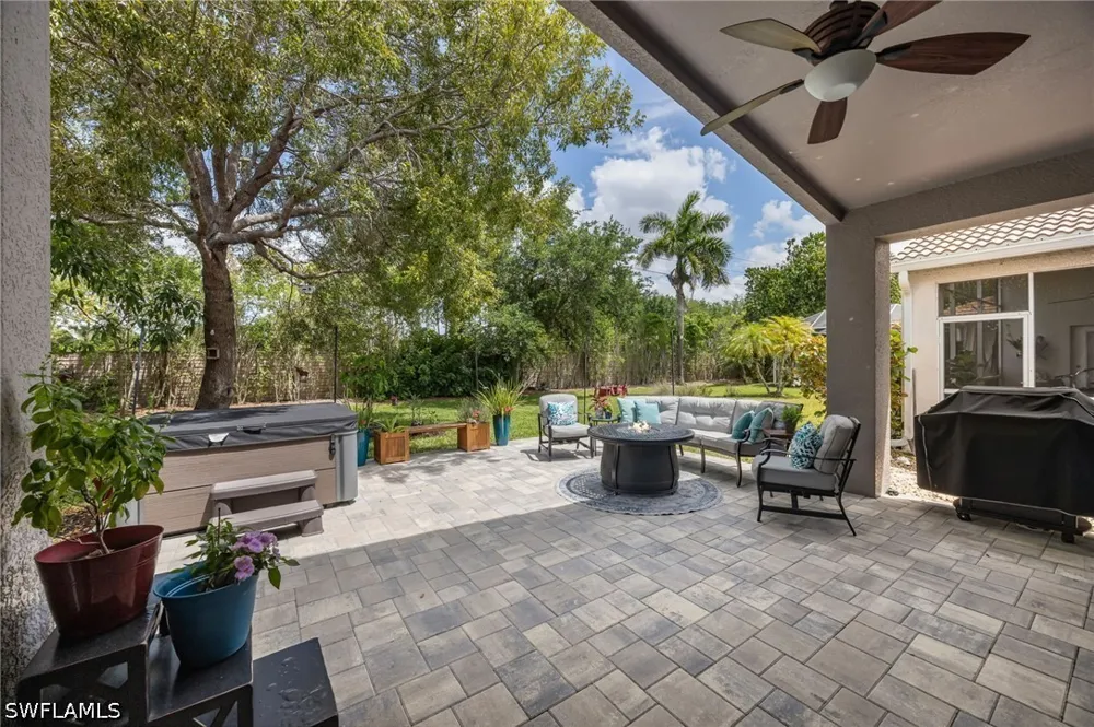 Glen Eagle Circle Naples, FL 34104