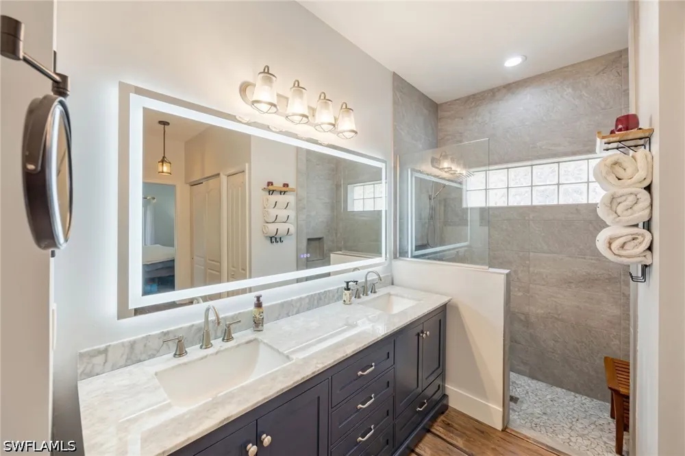 Glen Eagle Circle Naples, FL 34104