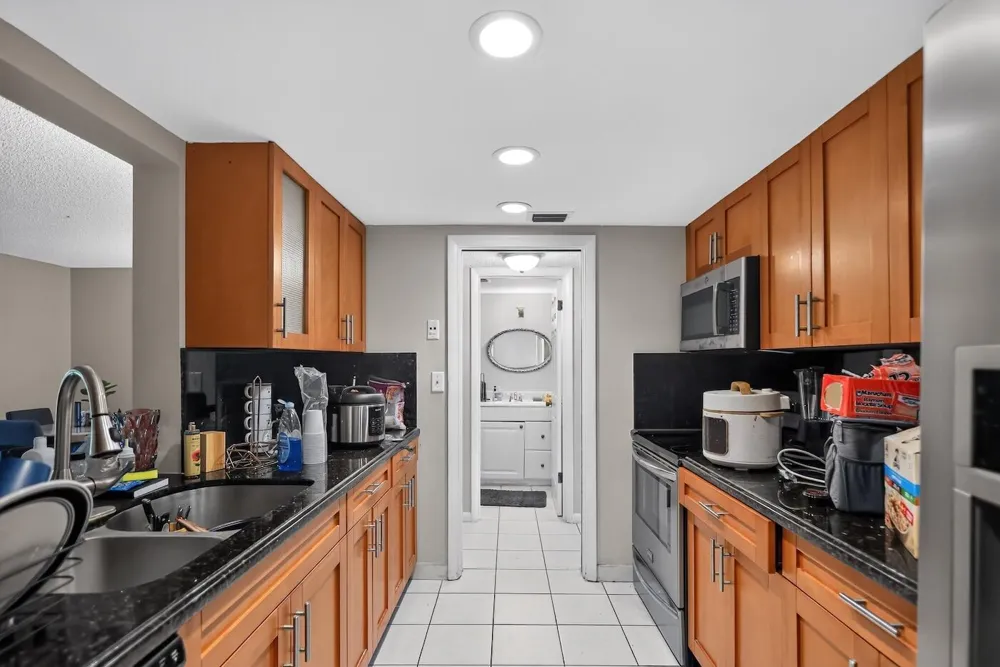 3254 PINE ISLAND ROAD Sunrise, FL 33351