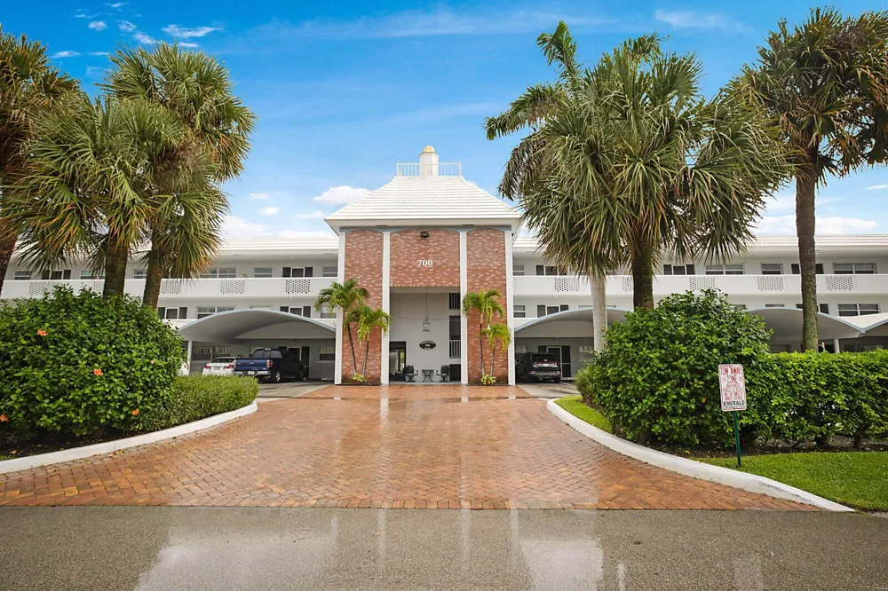 700 NE HARBOUR TERRACE #2310 Boca Raton, FL 33431