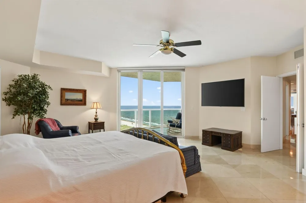 1430 S OCEAN BOULEVARD #10-A Lauderdale By The Sea, FL 33062