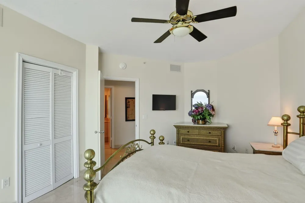 1430 S OCEAN BOULEVARD #10-A Lauderdale By The Sea, FL 33062