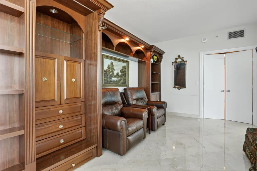 1430 S OCEAN BOULEVARD #10-A Lauderdale By The Sea, FL 33062