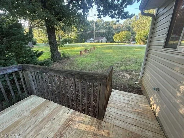 3803 Dartford Drive Greensboro, NC 27407