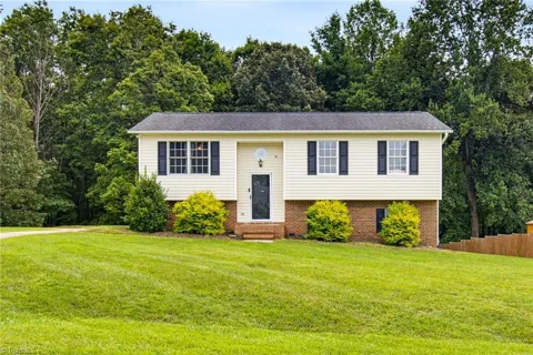 194 Woodbridge Drive