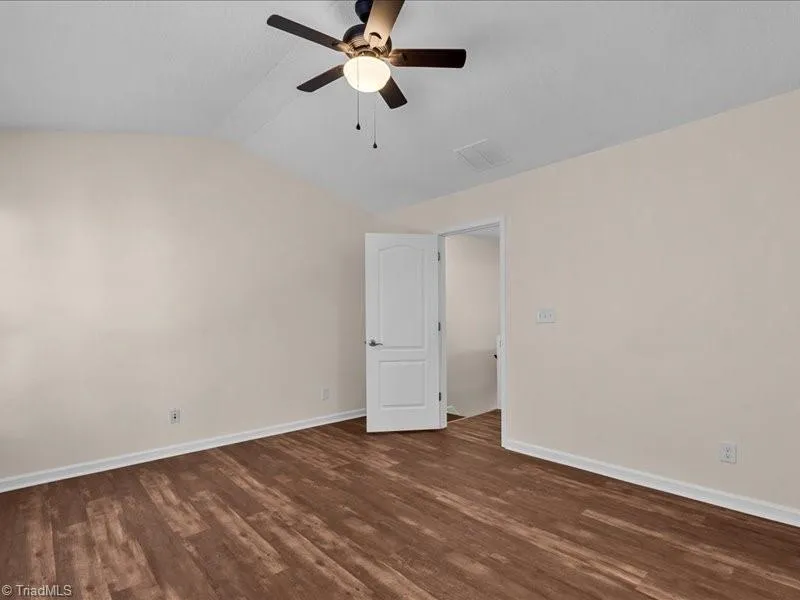 3967 Elizabeth Glen Way Jamestown, NC 27282