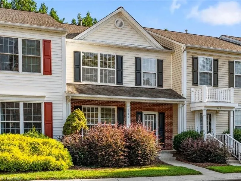 3967 Elizabeth Glen Way Jamestown, NC 27282