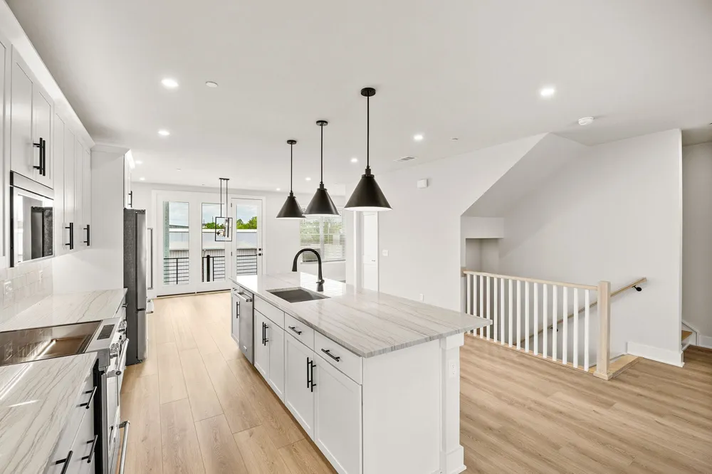 820 42nd Ave Nashville, TN 37209