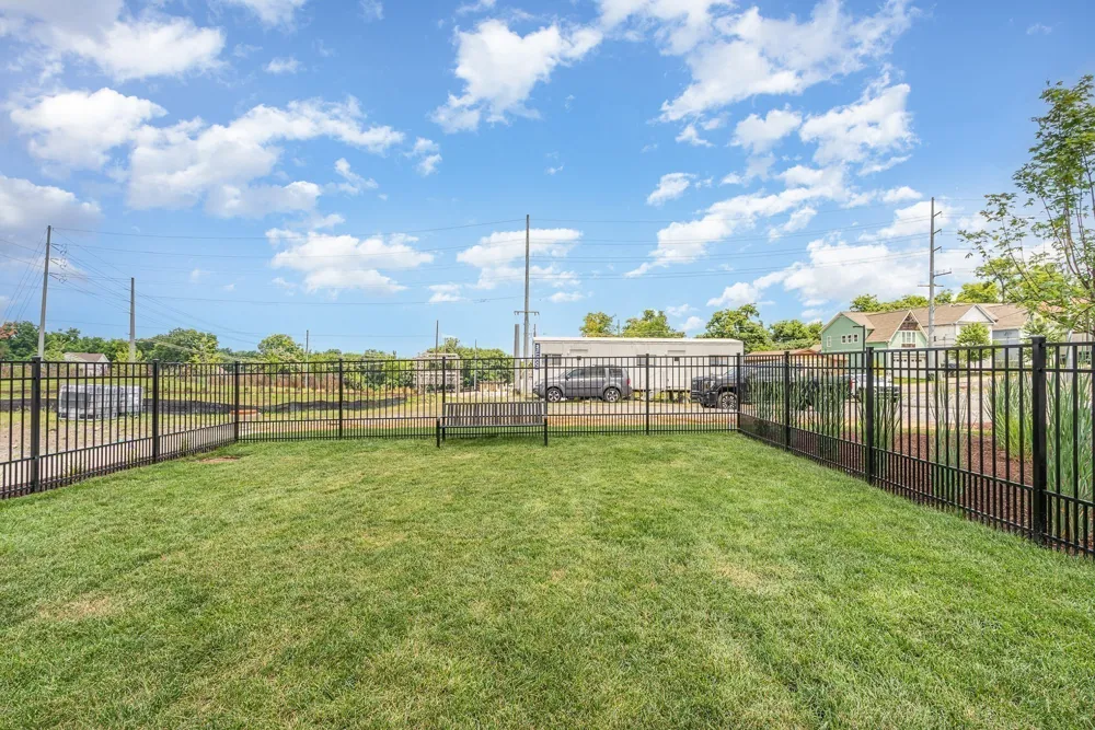 820 42nd Ave Nashville, TN 37209