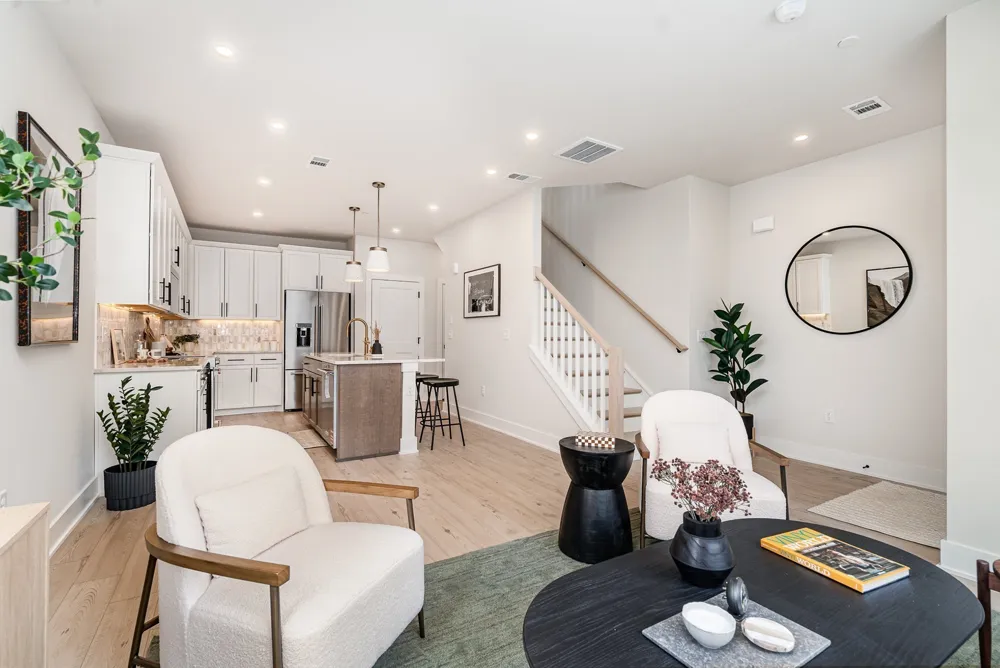 136 Zola Aly Nashville, TN 37209