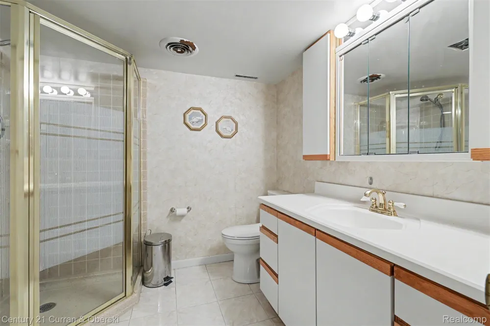 40714 Newport Drive #166 Plymouth Charter Township, MI 48170