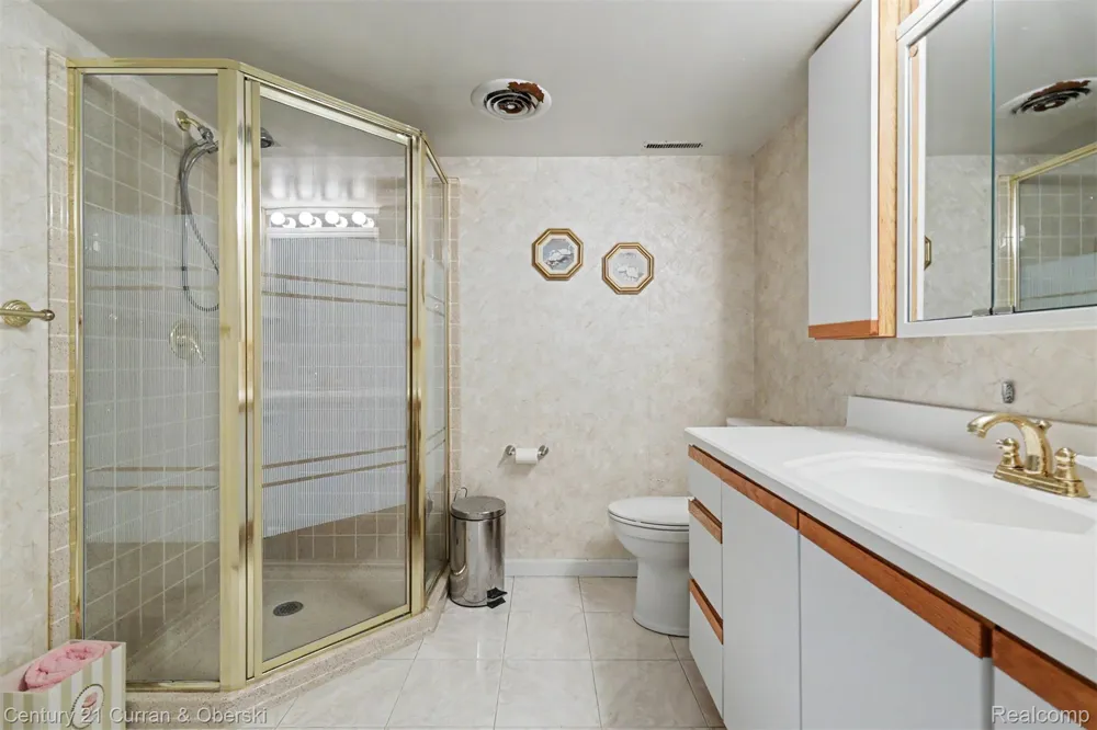 40714 Newport Drive #166 Plymouth Charter Township, MI 48170