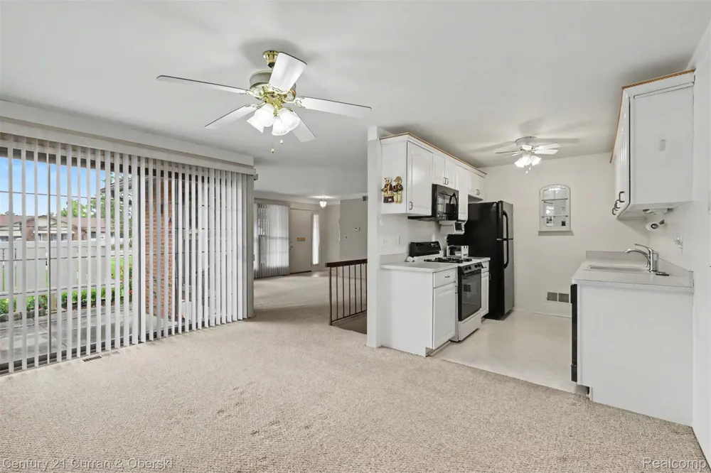 40714 Newport Drive #166 Plymouth Charter Township, MI 48170