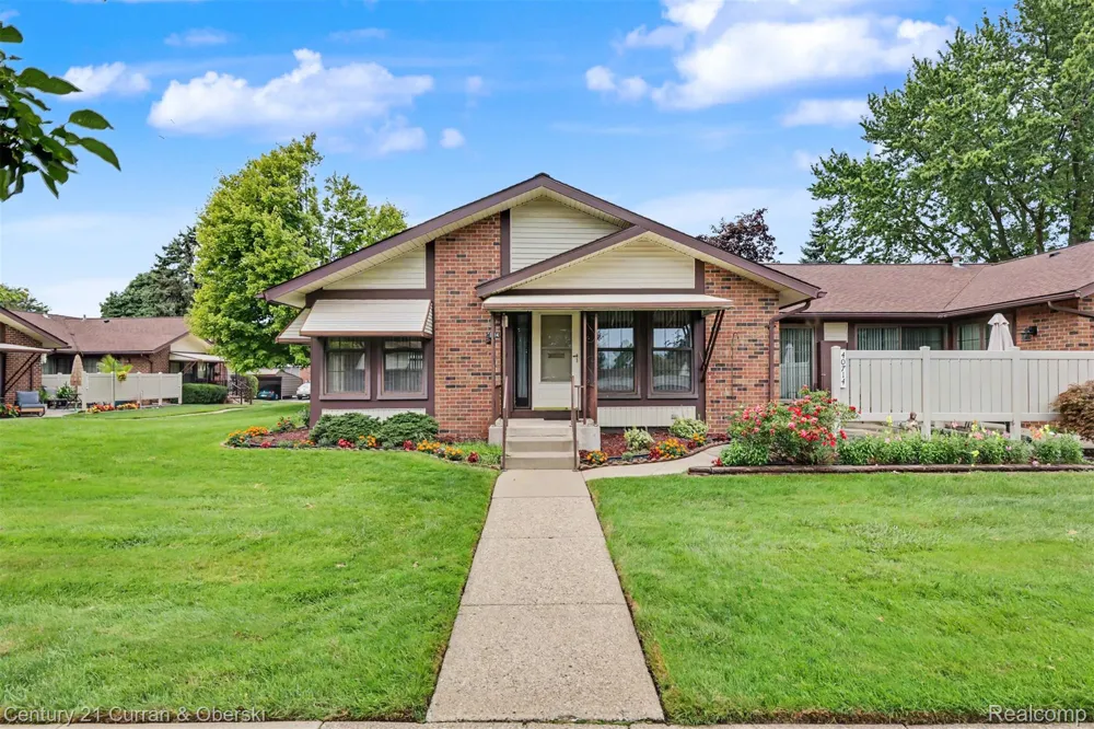 40714 Newport Drive #166 Plymouth Charter Township, MI 48170