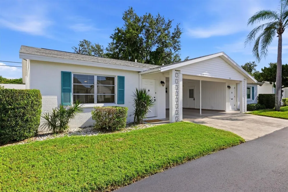6039 CORAL WAY Bradenton, FL 34207