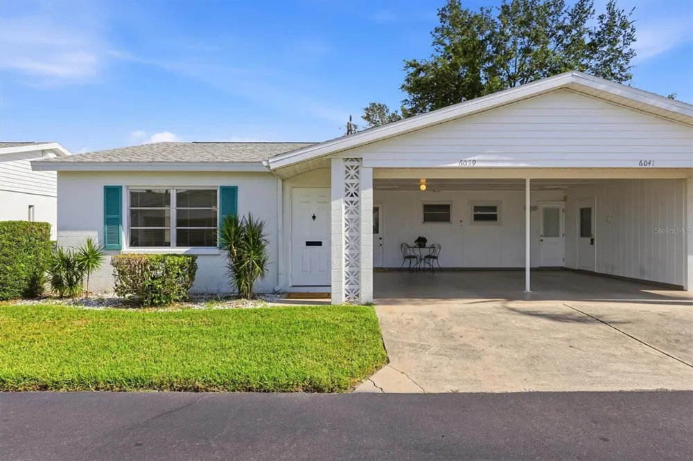 6039 CORAL WAY Bradenton, FL 34207