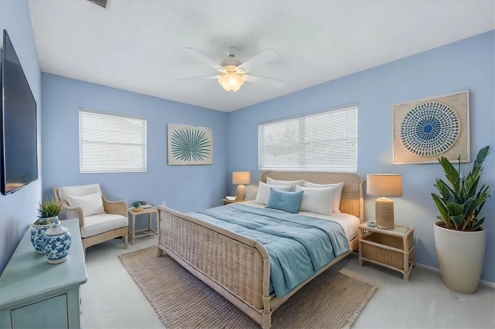 6039 CORAL WAY Bradenton, FL 34207