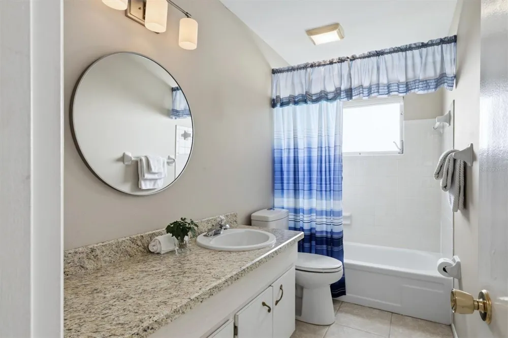 6039 CORAL WAY Bradenton, FL 34207